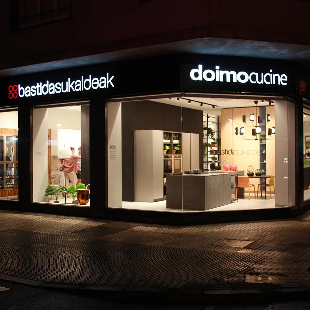 Bastida Sukaldeak apre il suo quarto monomarca Doimo Cucine